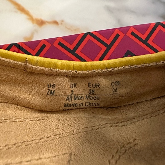 Size 7 Yellow Naturalized N5 comfort flats - Picture 2 of 8